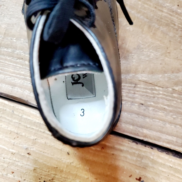 Josmo baby hard soled walking shoes - Picture 2 of 5